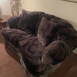 Bench Craft Sofa And Loveseat 