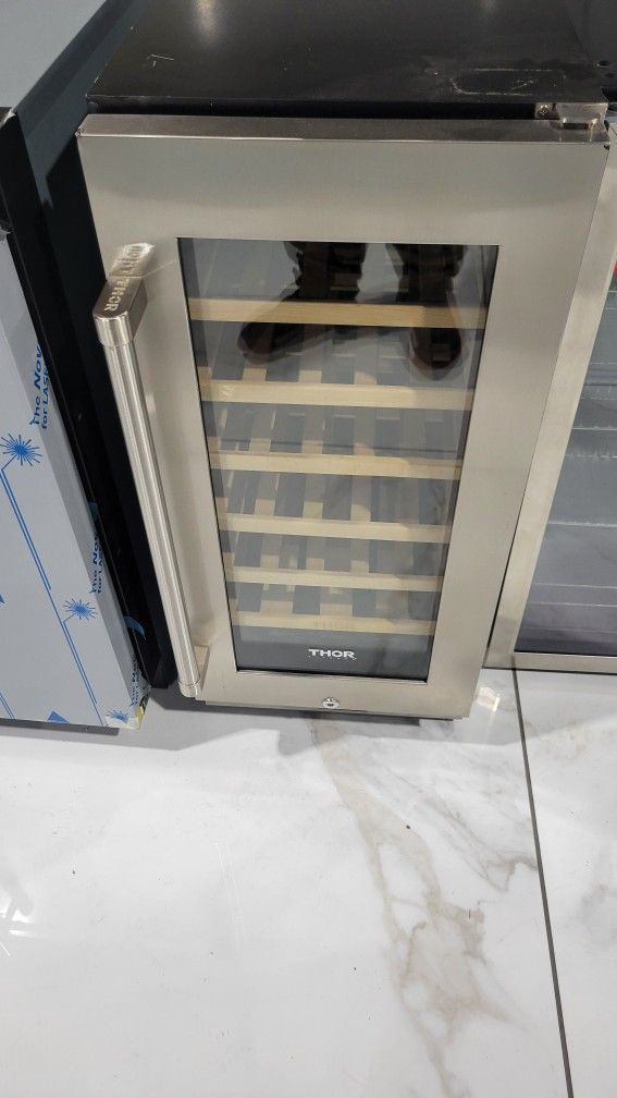 New - Thor Kitchen 18" Wine Cooler In Stainless Steel
