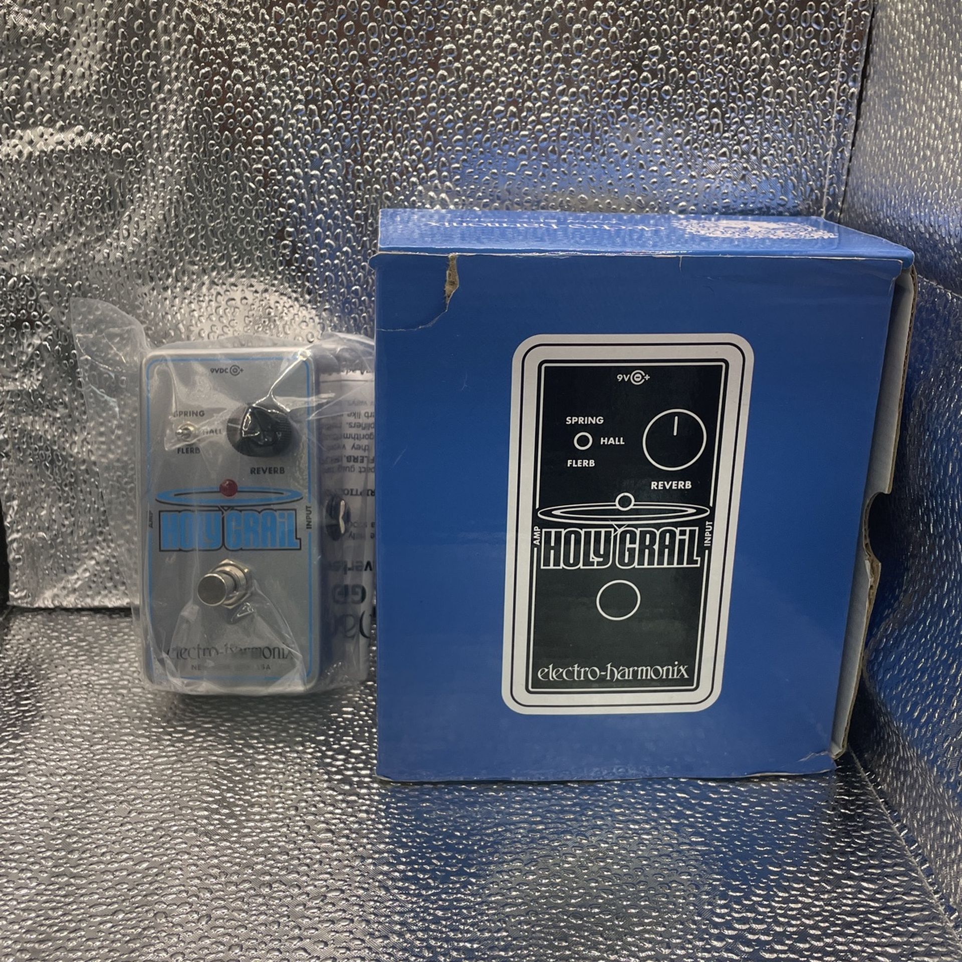 HolyGrail Electro-Harmonix Effects