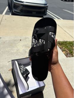 Dior slides