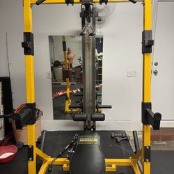 Powertec weight bench with pulldown