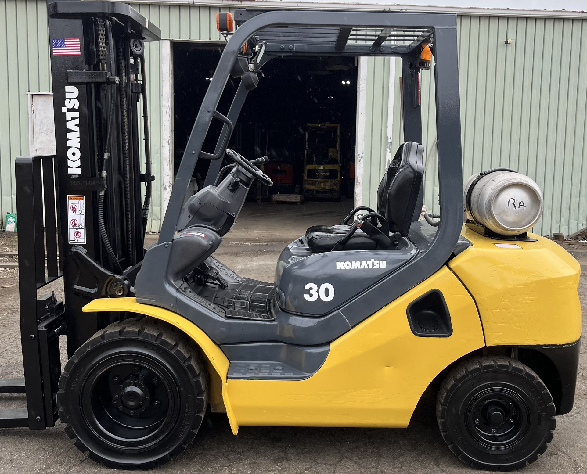 6000 Lbs Komatsu FG30HT-16 (2011) Lp Forklift!!
