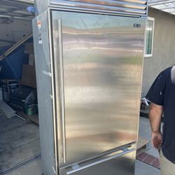 Subzero Refrigerator  
