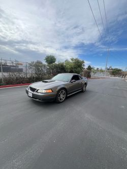2003 Ford Mustang