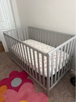 Baby crib