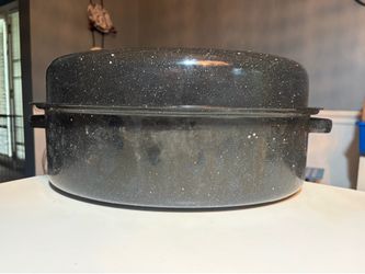 Granite Ware 19” Covered Oval Roaster