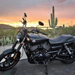 Harley Davison 750cc 2016