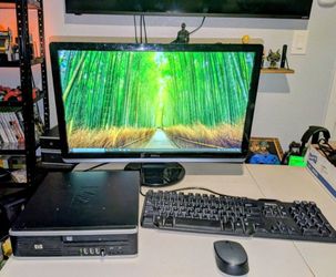 HP Compaq Elite 8300 Ultra Slim Windows 10 Pro Computer Desktop PC