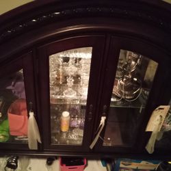 New China Cabinet Top