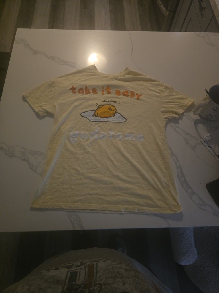 gudetama yellow girl shirt