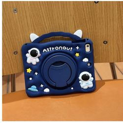 3D Cute Press Astronaut Case for iPad 9th/8th/7th 10.2 inch/Air 3rd 2019 /Pro 2017 10.5 inch,Kawaii Cartoon Character Space Soft Silicone Rotating Sta