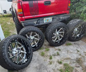 22x12 chevy 8lugs wheels
