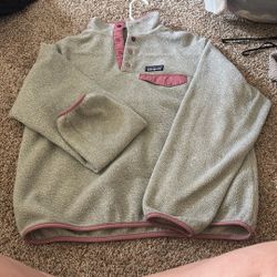 Patagonia Quarter Zip Grey With Pink Lining WOMENS M