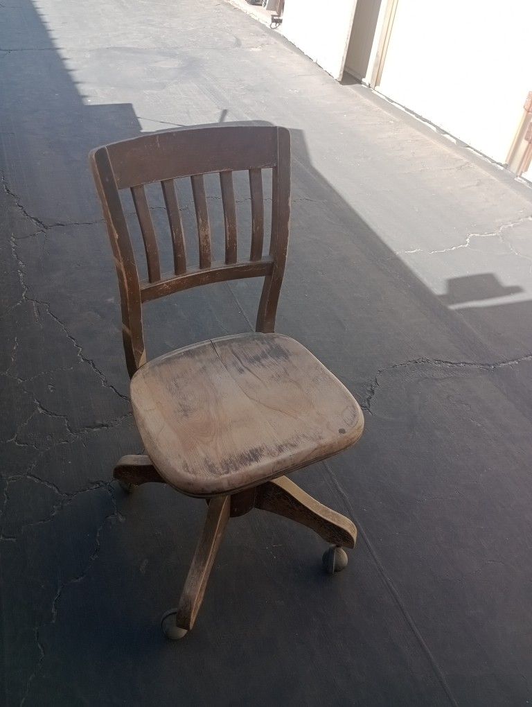 1930 Antique Desk Chair
