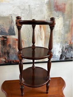 Vintage Ethan Allen 2 Tier Round Plant Stand Etagere Display Table