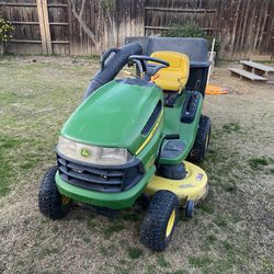 Gardening tractor