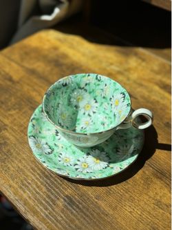 Vintage teacup and saucer Shelley