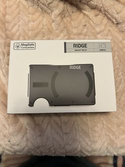 Ridge Slim Minimalist RFID Blocking Wallet - Gunmetal Color MagSafe Compatible