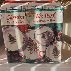 20 Piece Christmas Porcelain China Set