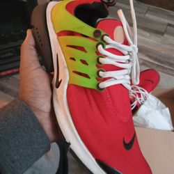 Nike Air Presto University Red Tour Yellow Size 10 Men's 