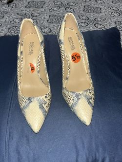 Michael Kors Shoes For $25