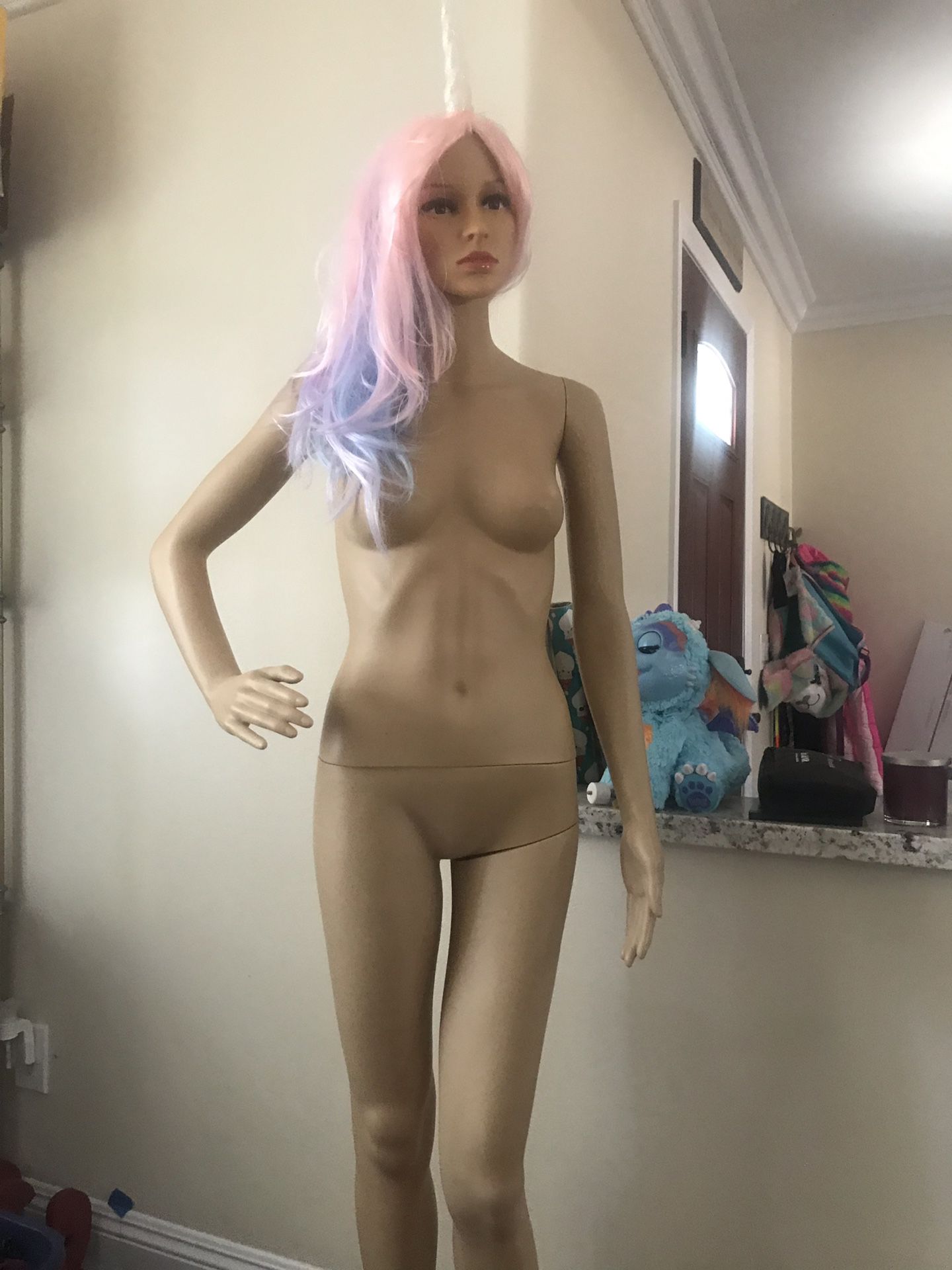 Mannequin dress form store display clothing model