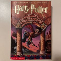 Vintage 1997 Harry Potter and the Sorcerer’s Stone