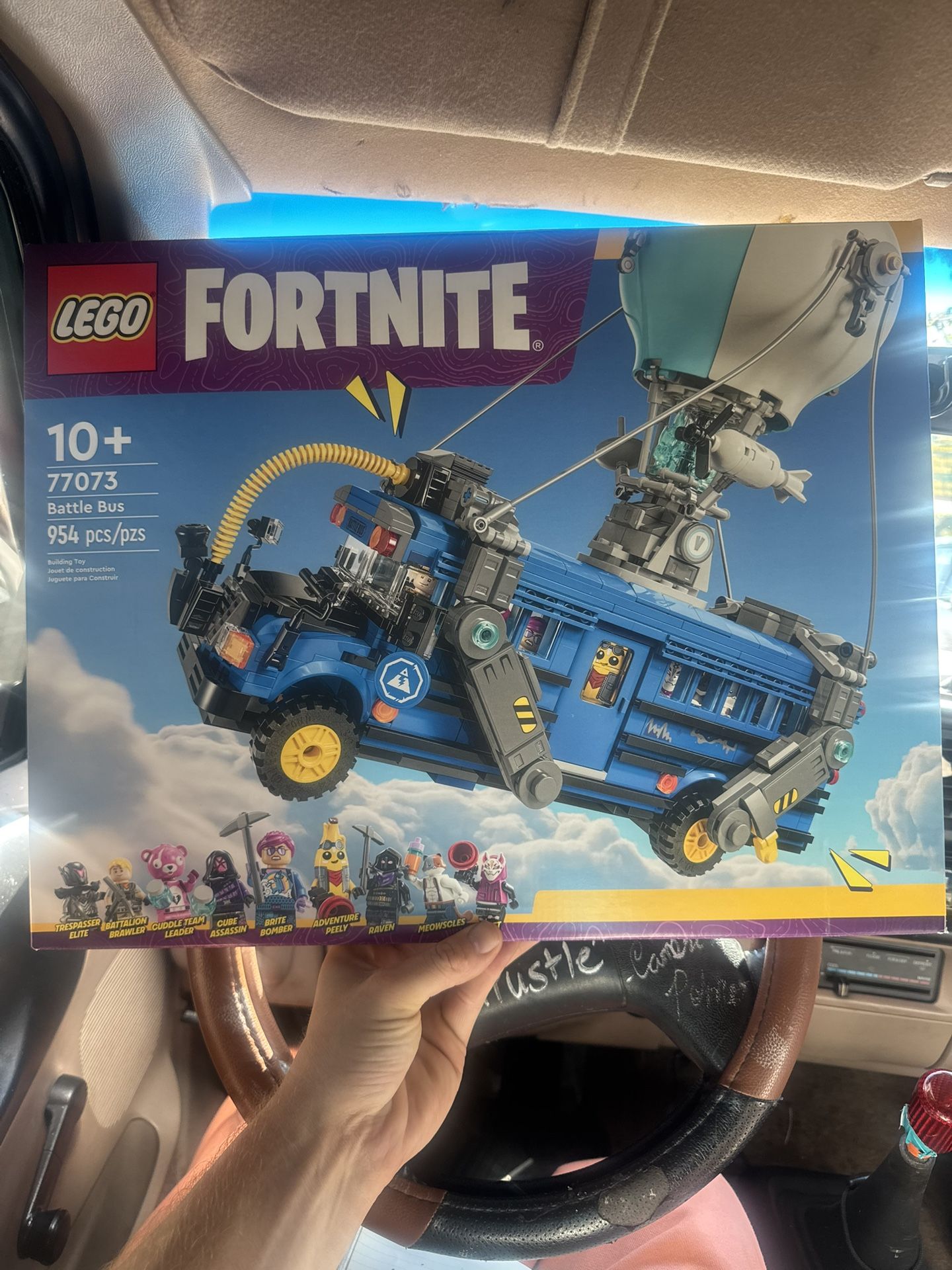 LEGO FORTNIGHT NEW IN BOX
