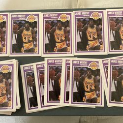 James Worthy 1989-90 Fleer #80 Card Lot -50