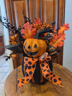 Halloween pumpkin decor