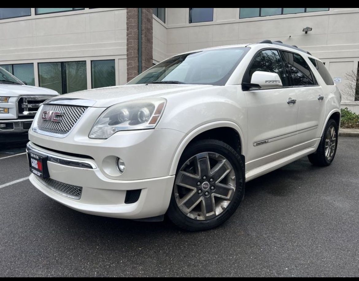 2012 GMC Acadia