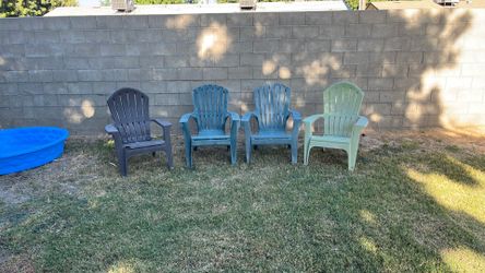 Adirondack plastic patio chairs
