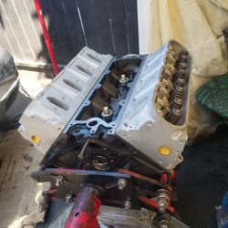 05 Chevy Ingine 5.3l