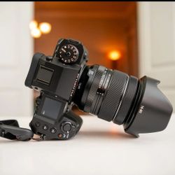 Fujifilm X H2 Camera With Lens 