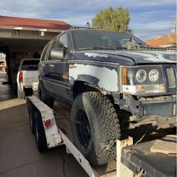 Jeep And Chevy Veo Prizm 