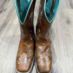 Smoky Mountain leather square toe boots