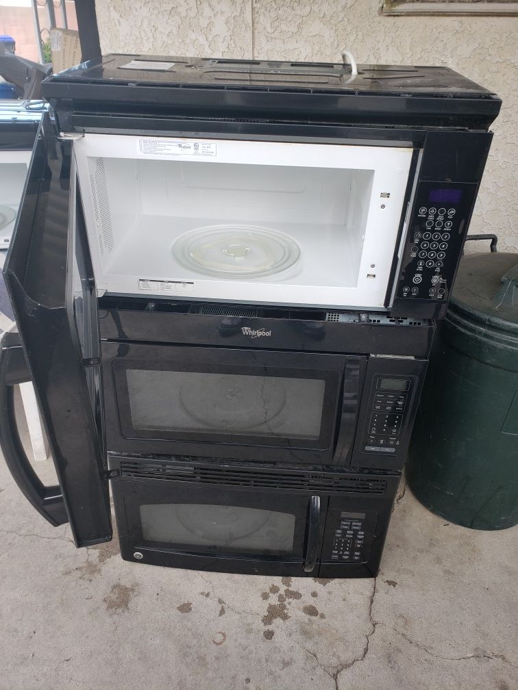 Microwave ovens