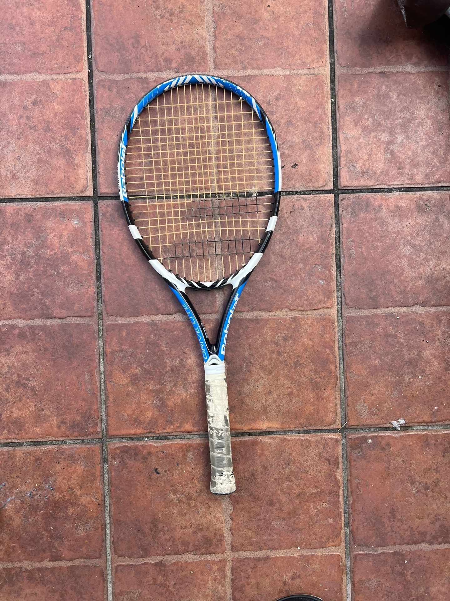 BABOLAT Drive Lite 100 Sq In Racket Blue White Black 9 oz. TENNIS RACQUET 4 3/8"