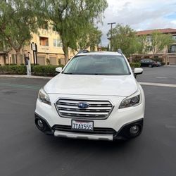2016 Subaru outback 2.5i Limited Wagon 4D