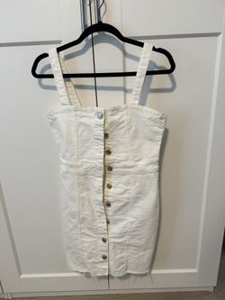 LOTS OF WHITE BRIDAL/ BACHELORETTE/BRIDE/ WEDDING OUTFITS