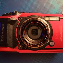 Olympus Tough TG-6 Camera