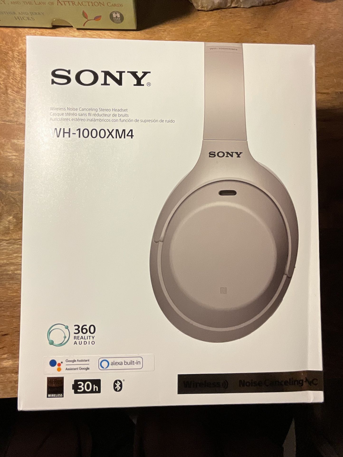 NEW Sony 1000XM4 Headphones
