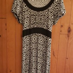 Black And White Dress - Size M - Stretchy Matieral