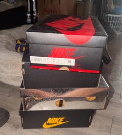 Jordans/nikes for women