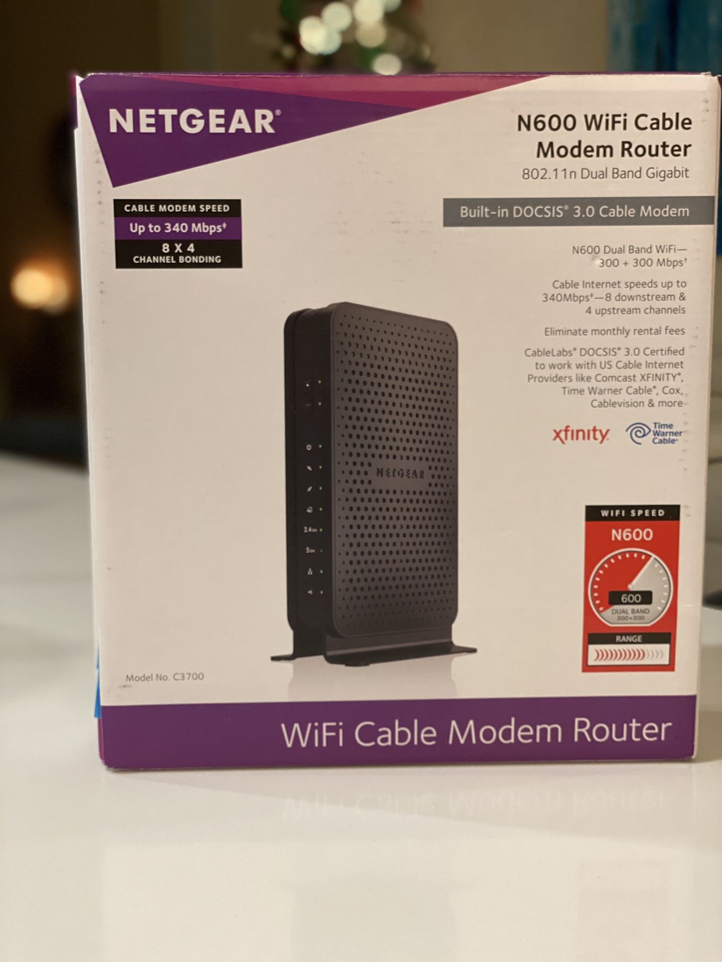 NETGEAR N600 (8x4) WiFi Cable Modem Router Combo C3700, DOCSIS 3.0 | Certified for XFINITY by Comcast, Spectrum, Cox, and more (C3700-100NAS)