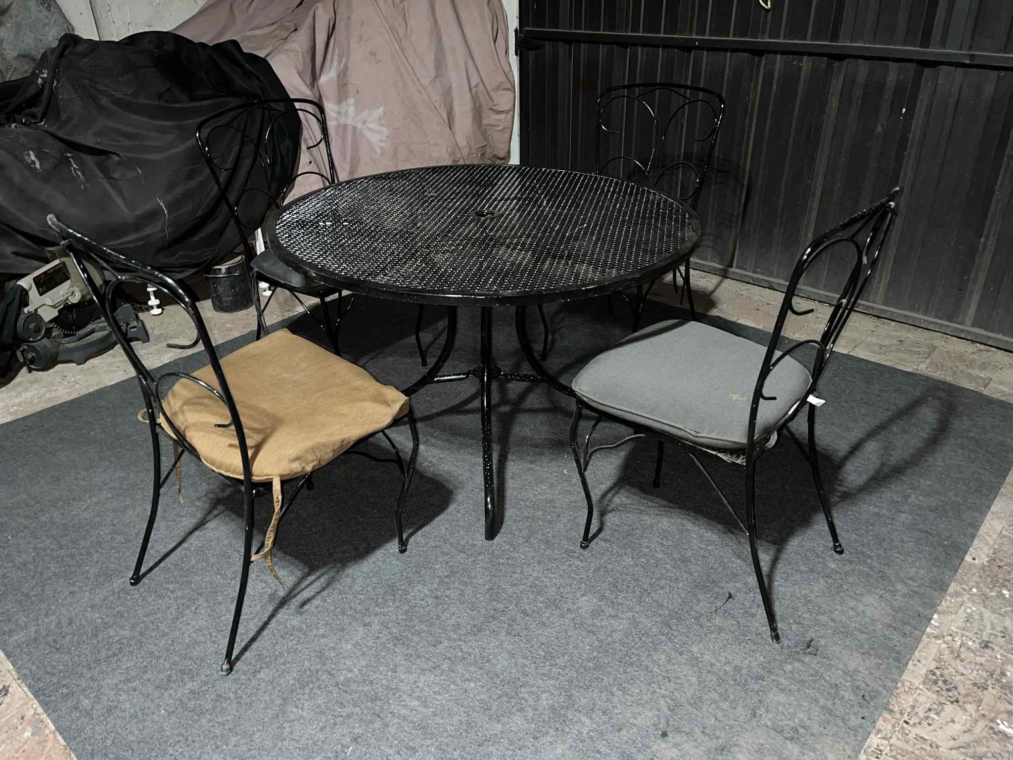Metal Patio 42” Table & 4 Metal Chairs w/ Cushions