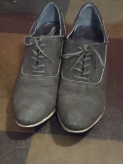 Lace Up Oxford Vintage Suede Shoes