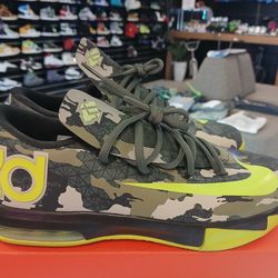 Nike kd vi / Size 6.5 / original box