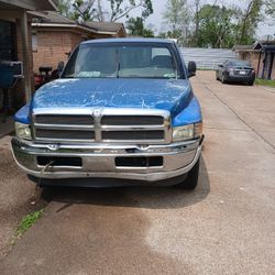 2000 Dodge Ram 1500