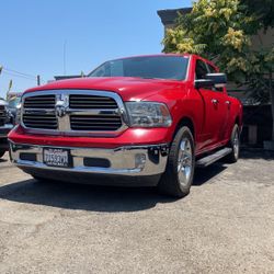 2015 Dodge Ram Big Horn Crew Cab 